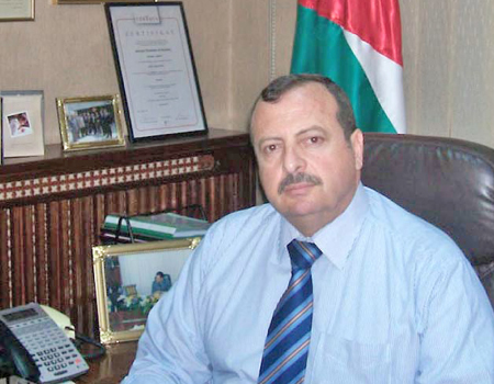 ابو الراغب يثمن قرار تزويد الصناعات الوطنية بالغاز الطبيعي