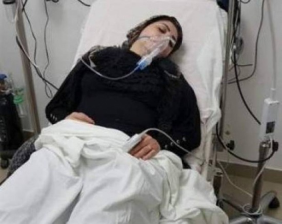 بالصور - نقل الفنانة الشهيرة العربية الى المستشفى بشكل طارىء!
