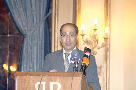 فريق وزاري يعقد اللقاء التشاوري الحكومي السابع في محافظة الزرقاء