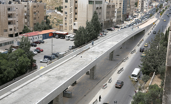 إنجاز كامل الأعمال الخرسانية في مشروع نفق الصحافة والمباشرة بالأعمال التكميلية