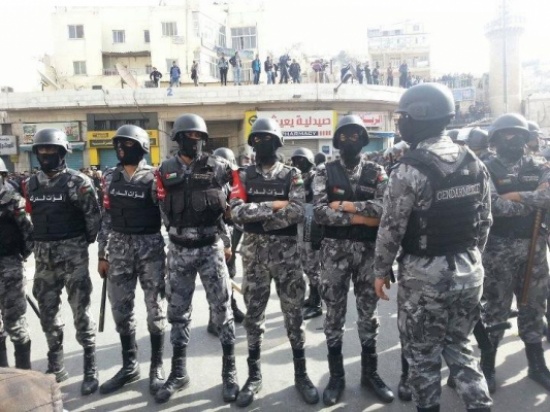 فاعليات شعبية واكاديمية تدين الحادث الارهابي الجبان فاعليات شعبية واكاديمية تدين الحادث الارهابي الجبان