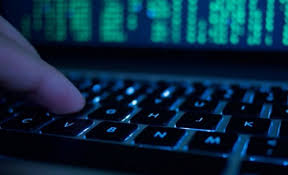 بريطانيا ستواجه جرائم الإنترنت بقوانين جديدة بريطانيا ستواجه جرائم الإنترنت بقوانين جديدة
