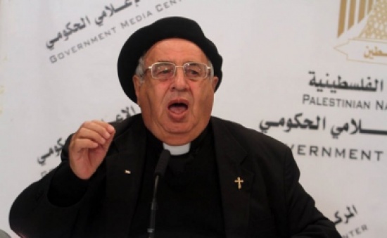 أب مسيحي في غزة : إذا هدموا مساجدكم أرفعوا الآذان من كنائسنا أب مسيحي في غزة : إذا هدموا مساجدكم أرفعوا الآذان من كنائسنا