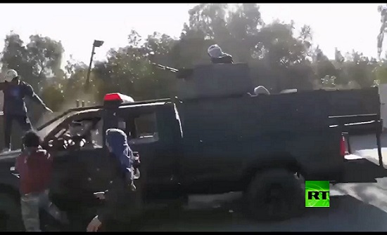 العراق.. صدامات بين محتجين والقوات الأمنية أمام جامعة واسط