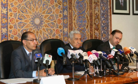 النسور : لا نية لحظر الاخوان وسحب السفير من اسرائيل لا يخدم احدا النسور : لا نية لحظر الاخوان وسحب السفير من اسرائيل لا يخدم احدا
