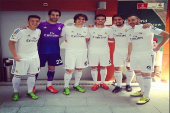 طيران الامارات ترعى ريال مدريد طيران الامارات ترعى ريال مدريد