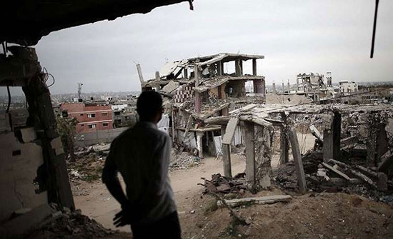 ليبرمان يطبل لحرب "كسر العظام" في غزة