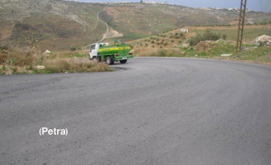 مطالب في جديتا بمعالجة خطورة منعطفات في مداخل البلدة مطالب في جديتا بمعالجة خطورة منعطفات في مداخل البلدة