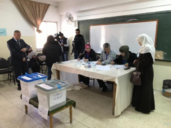 نسب الاقتراع في انتخابات المعلمين حتى الساعة العاشرة صباحا نسب الاقتراع في انتخابات المعلمين حتى الساعة العاشرة صباحا