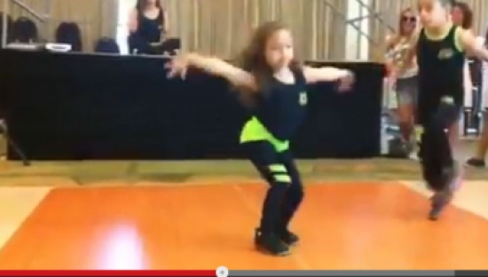 ثنائي " سالسا " رائع