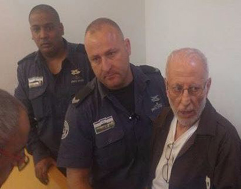 بالفيديو: الظهور الأول لعميد الأسرى الفلسطينيين منذ 35 عاما بالفيديو: الظهور الأول لعميد الأسرى الفلسطينيين منذ 35 عاما