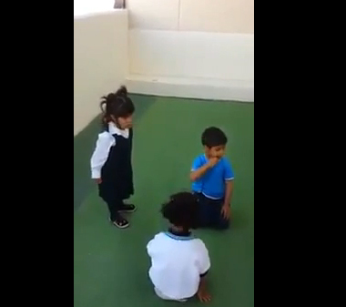 بنت رئيسة عصابة