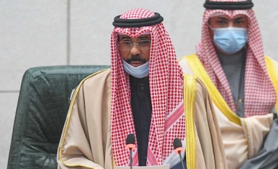 أمير الكويت يفتتح البرلمان ويتحدث عن مشكلات جسيمة (شاهد)