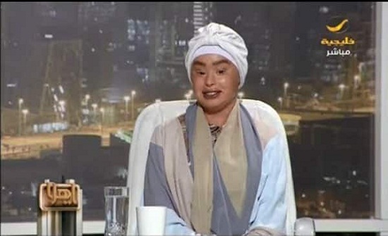 طفلة سعودية تعاني عيباً ولادياً .. وتروي أغرب المواقف التي واجهتها
