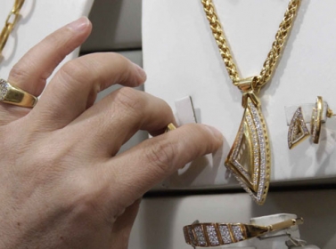 ذهب "21" يبلغ 28.5 دينار