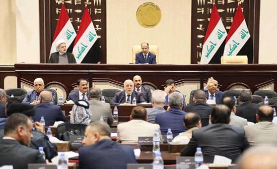 برلمان العراق يوصي بالسيطرة على نفط كركوك ونشر قوات عسكرية