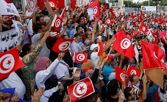 تونس.. تهمة التمويل الأجنبي بين السياسة والقضاء