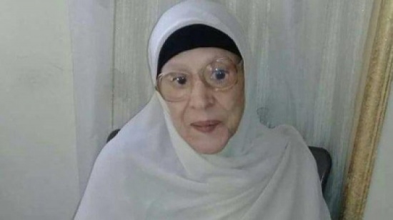 بالصور: أسرة المسنة المصرية التي عذبها ابنها حتى الموت تكشف حقيقة وفاتها بالصور: أسرة المسنة المصرية التي عذبها ابنها حتى الموت تكشف حقيقة وفاتها