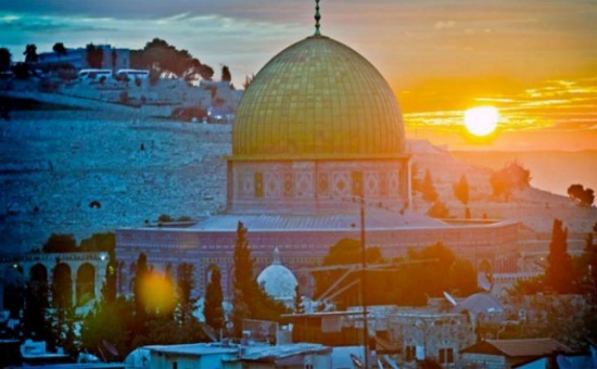 السعودية : الوصاية الهاشمية في القدس حكيمة وندعمها