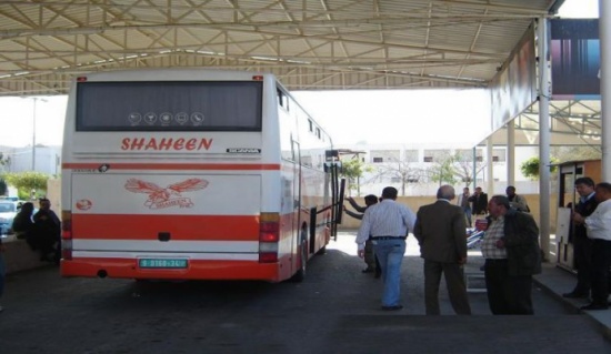 منع 229 فلسطينيا من السفر إلى الأردن منع 229 فلسطينيا من السفر إلى الأردن