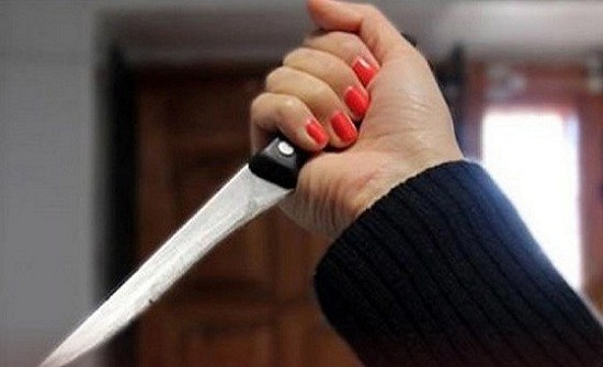 بمساعدة عشيقها..قتلت زوجها وألقت بجثته في مياه الصرف بمساعدة عشيقها..قتلت زوجها وألقت بجثته في مياه الصرف