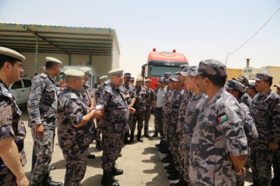 مدير عام الدفاع المدني يتفقد جاهزية عدد من مراكز ومحطات مديريتي دفاع مدني المفرق والزرقاء مدير عام الدفاع المدني يتفقد جاهزية عدد من مراكز ومحطات مديريتي دفاع مدني المفرق والزرقاء