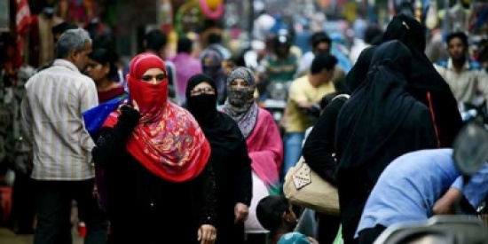 أنت طالق بالثلاثة لم تعد تُجدي نفعاً في هذه الدولة الآسيوية.. ما الذي دفعها لإلغاء الطلاق الشفوي أنت طالق بالثلاثة لم تعد تُجدي نفعاً في هذه الدولة الآسيوية.. ما الذي دفعها لإلغاء الطلاق الشفوي