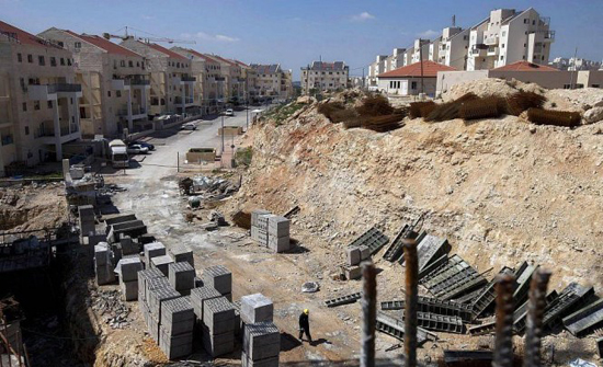 إسرائيل تُصادق على بناء 1451 وحدة استيطانية جديدة في الضفة والقدس إسرائيل تُصادق على بناء 1451 وحدة استيطانية جديدة في الضفة والقدس