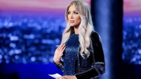 مايا دياب بلا مكياج وإطلالة جريئة جداً من منزلها... لن تصدقوا كيف بدت! مايا دياب بلا مكياج وإطلالة جريئة جداً من منزلها... لن تصدقوا كيف بدت!