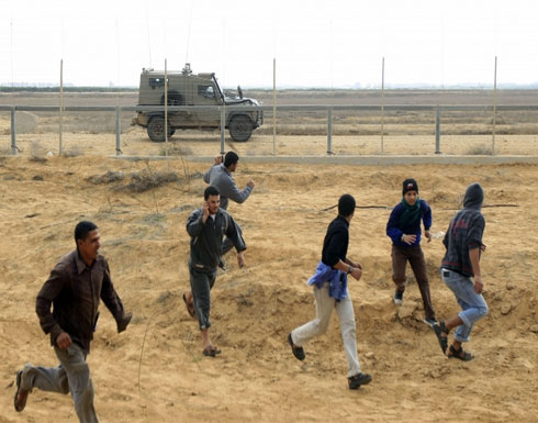 صحيفة: غالبية المتسللين من غزة لإسرائيل يهربون من قبضة حماس الحديدية صحيفة: غالبية المتسللين من غزة لإسرائيل يهربون من قبضة حماس الحديدية