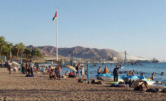 إنقاذ 31 سائحاً تعرض زورقهم لعطل فني في العقبة إنقاذ 31 سائحاً تعرض زورقهم لعطل فني في العقبة