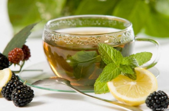 5 طرق لإنقاص الوزن أثناء الجلوس بالمكتب 5 طرق لإنقاص الوزن أثناء الجلوس بالمكتب