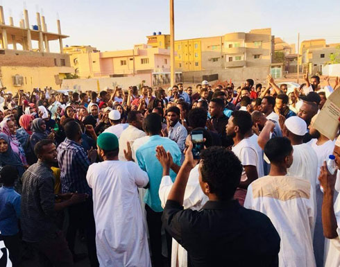 الشرطة السودانية تنفي إطلاق رصاص حيّ في احتجاجات الخميس