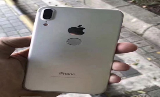 صور مسربة جديدة تكشف عن تصميم هاتف iPhone 8 صور مسربة جديدة تكشف عن تصميم هاتف iPhone 8