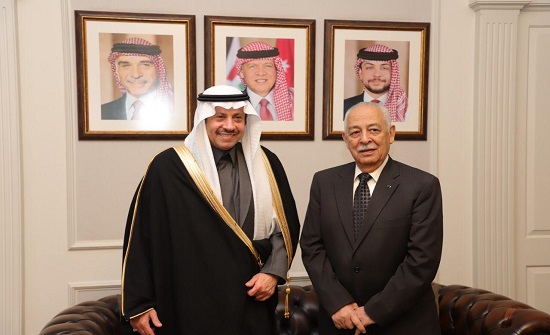 العيسوي يستقبل السفير السعودي العيسوي يستقبل السفير السعودي