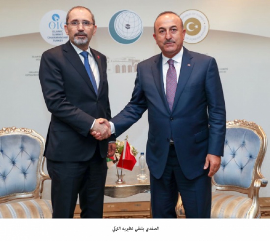 الصفدي يلتقي نظيريه التركي والإندونيسي الصفدي يلتقي نظيريه التركي والإندونيسي