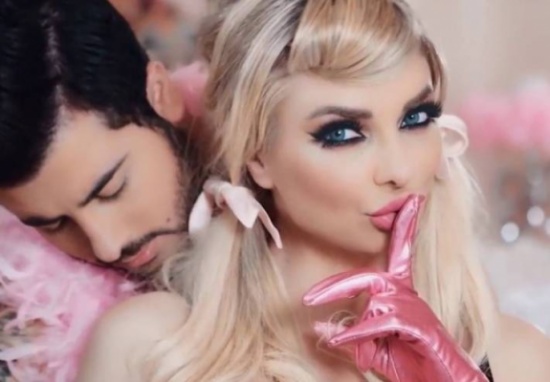 ميريام كلينك تترشّح للإنتخابات النيابية اللبنانية بعد كليبها 'فوت الغول'! ميريام كلينك تترشّح للإنتخابات النيابية اللبنانية بعد كليبها 'فوت الغول'!