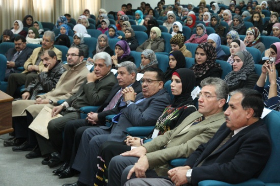 الروابدة : الوطن دائما على حق