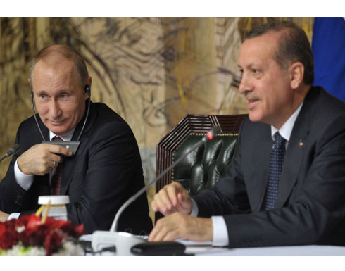 أردوغان لبوتين : " أعزيك بضحايا الطائرة الروسية .. ولا تؤاخذونا " أردوغان لبوتين : " أعزيك بضحايا الطائرة الروسية .. ولا تؤاخذونا "