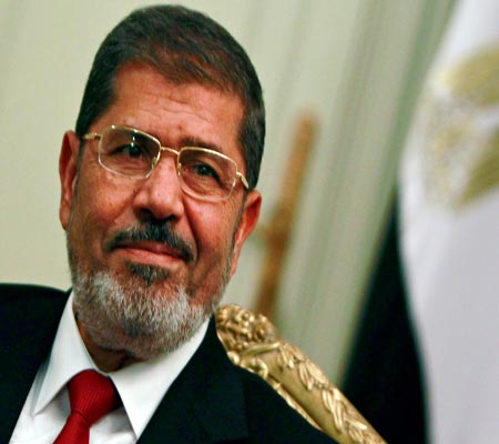 الرئيس المصري يأمر بسحب بلاغات ضد إعلاميين اتهموا بإهانته الرئيس المصري يأمر بسحب بلاغات ضد إعلاميين اتهموا بإهانته