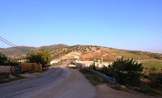 عجلون : أهالي بلدة ثغرة زبيد يطالبون ببناء مدرسة جديدة