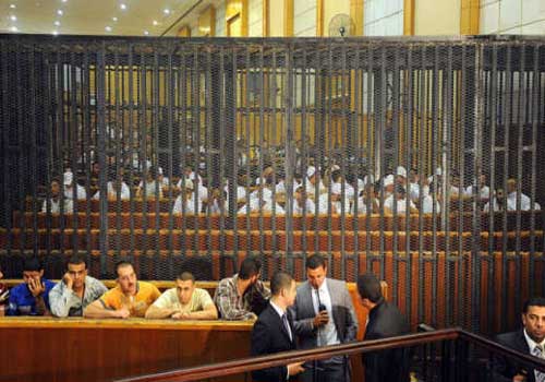 إحالة 26 متشددا إلى الجنايات في مصر بتهمة التخطيط لقلب نظام الحكم إحالة 26 متشددا إلى الجنايات في مصر بتهمة التخطيط لقلب نظام الحكم