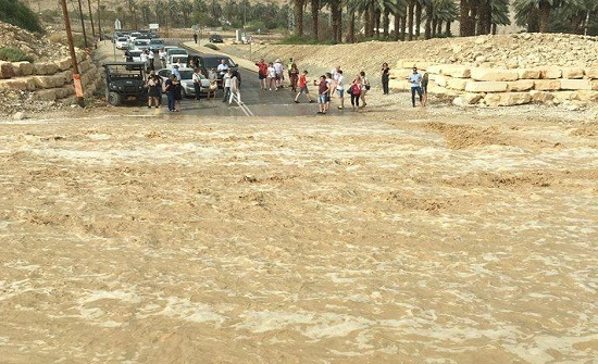 ولي عهد أبوظبي: نشاطر اهلنا في الأردن مصابهم الأليم