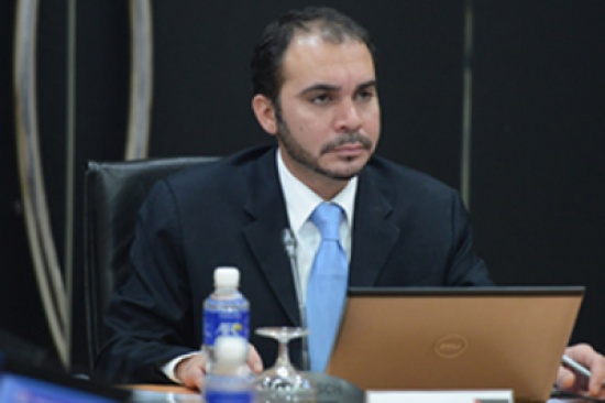 الأمير علي يترأس اجتماع مشروع تطوير كرة القدم الآسيوية الأمير علي يترأس اجتماع مشروع تطوير كرة القدم الآسيوية