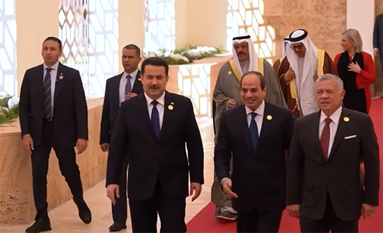 الملك والسيسي والسوداني يعقدون مباحثات ضمن آلية التعاون الثلاثي الملك والسيسي والسوداني يعقدون مباحثات ضمن آلية التعاون الثلاثي