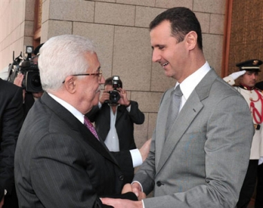 بشار الأسد يقرر تسليم مكاتب "فتح" في سورية إلى محمود عباس بشار الأسد يقرر تسليم مكاتب "فتح" في سورية إلى محمود عباس