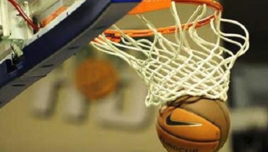 كفريوبا يفوز على الأهلي ويقترب من لقب دوري السلة