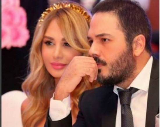 بالفيديو - رامي عياش يراقص زوجته في جلسة خاصة بالفيديو - رامي عياش يراقص زوجته في جلسة خاصة