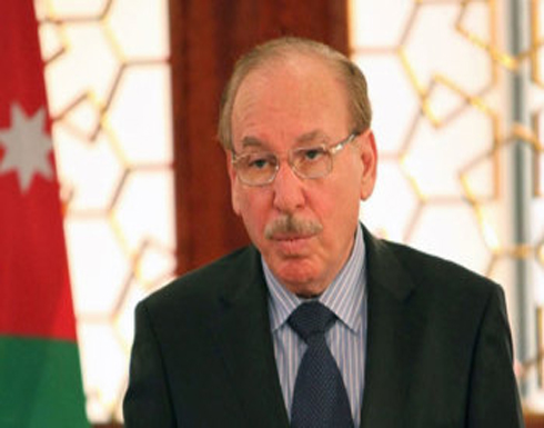وزير الصناعة والتجارة حاتم الحلواني يعتزل وسائل الإعلام وزير الصناعة والتجارة حاتم الحلواني يعتزل وسائل الإعلام