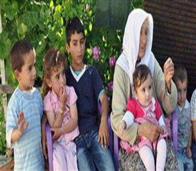 امرأة تركية.. جدة لـ180 حفيداً امرأة تركية.. جدة لـ180 حفيداً